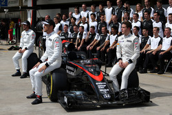 Jenson Button, McLaren Honda, Fernando Alonso, McLaren Honda y Stoffel Vandoorne tercer piloto, McLa