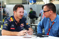 Christian Horner, Red Bull Racing Team Principal com Jonathan Noble, editor do Motorsport.com