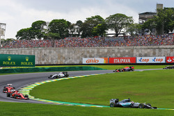 Lewis Hamilton, Mercedes AMG F1 W06 alla partenza della gara