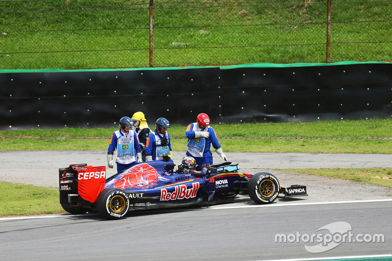 Carlos Sainz Jr., Scuderia Toro Rosso STR10, mit Ausfall in der ersten Runde