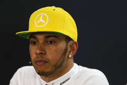 Льюис Хэмилтон, Mercedes AMG F1 на пресс-конференции FIA