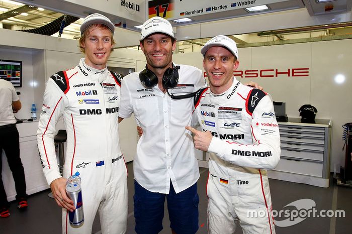 Gandor de la pole #17 Porsche Team Porsche 919 Hybrid: Timo Bernhard, Mark Webber, Brendon Hartley