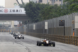Antonio Giovinazzi, Carlin Dallara Volkswagen