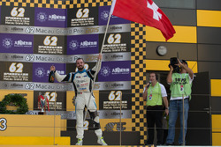 Podio: il vincitore Stefano Comini, SEAT Leon, Target Competition
