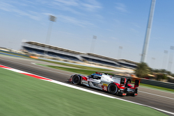 奥迪乔斯特车队8号奥迪R18 e-tron quattro赛车:里奇·斯坦纳威