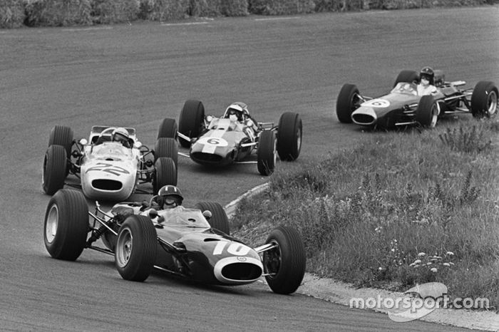 Graham Hill, Richie Ginther, Jim Clark, Dan Gurney