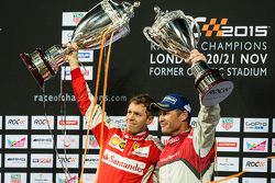 Pemenang balapan, Sebastian Vettel, peringkat kedua Tom Kristensen