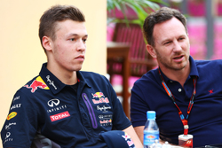 Даниил Квят, Red Bull Racing и Кристиан Хорнер, руководитель команды Red Bull Racing