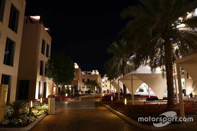 Paddock em Yas Marina