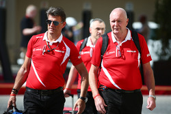 Graeme Lowdon, Manor Marussia F1 Team Director Ejecutivo con John Booth, jefe de equipo de equipo de
