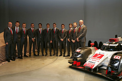 Dr. Wolfgang Ullrich, Head of Audi Sport, Andre Lotterer, Marcel Fässler, Benoit Tréluyer, Lucas di Grassi, Loïc Duval, Oliver Jarvis, Filipe Albuquerque, Marco Bonanomi, René Rast, Chris Reinke, Head of LMP