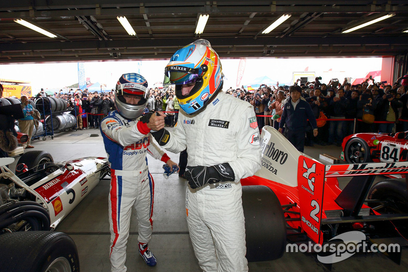 Fernando Alonso und Takuma Sato