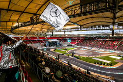 Стадион Mercedes Benz Arena