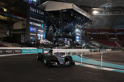 Льюис Хэмилтон, Mercedes AMG F1