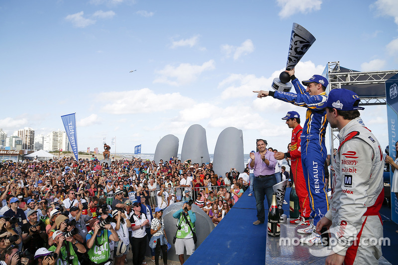 Podium: race winner Sébastien Buemi, Renault e.Dams, second place Lucas di Grassi, ABT Schaeffler Audi Sport, third place Jérôme d'Ambrosio, Dragon Racing