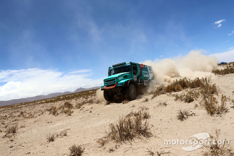 #501 Iveco: Gerard de Rooy, Moises Torrallardona, Darek Rodewald