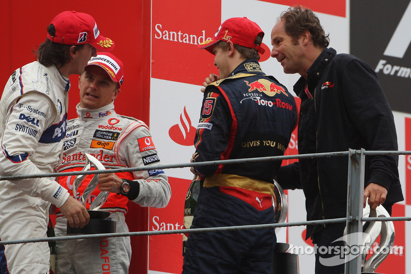 2008. Подіум: 1. Себастьян Феттель, Toro Rosso - Ferrari. 2. Хейккі Ковалайнен, McLaren-Mercedes. 3. Роберт Кубіца, BMW Sauber