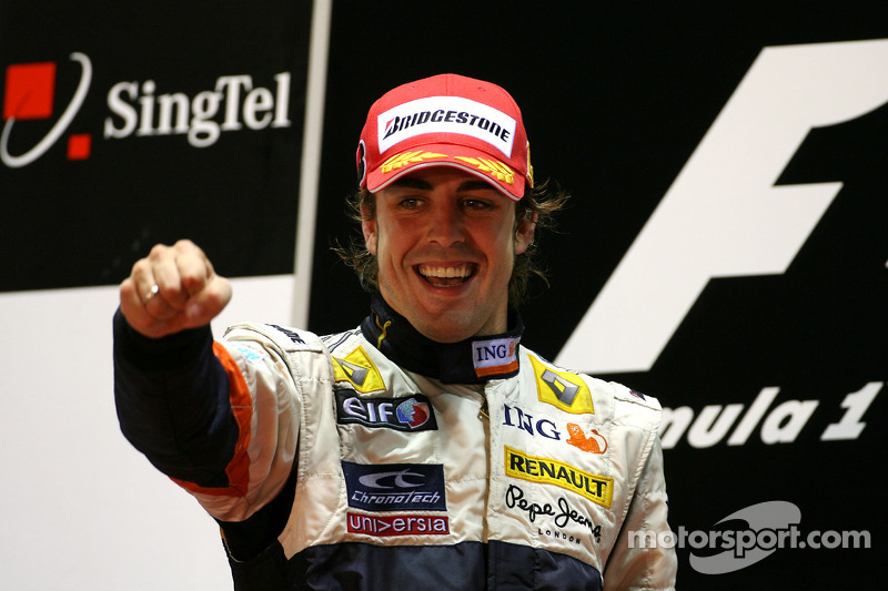 Podium: Sieger Fernando Alonso