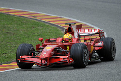 Валентино Росси на тестах Ferrari F2008