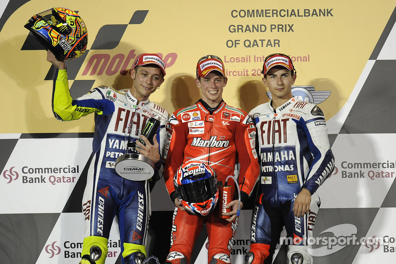 Podio: ganador de la carrera Casey Stoner, Ducati Marlboro Team, segundo lugar Valentino Rossi, Fiat Yamaha Team, tercer lugar Jorge Lorenzo, Fiat Yamaha Team