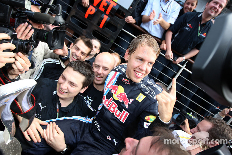 2009 - Grand Prix von Großbritannien: Sebastian Vettel, Red Bull Racing RB5
