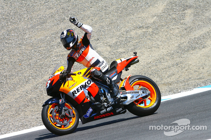 Race winner Dani Pedrosa, Repsol Honda Team celebrates