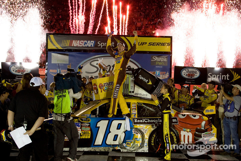2009, Bristol 2: Kyle Busch (Gibbs-Toyota)