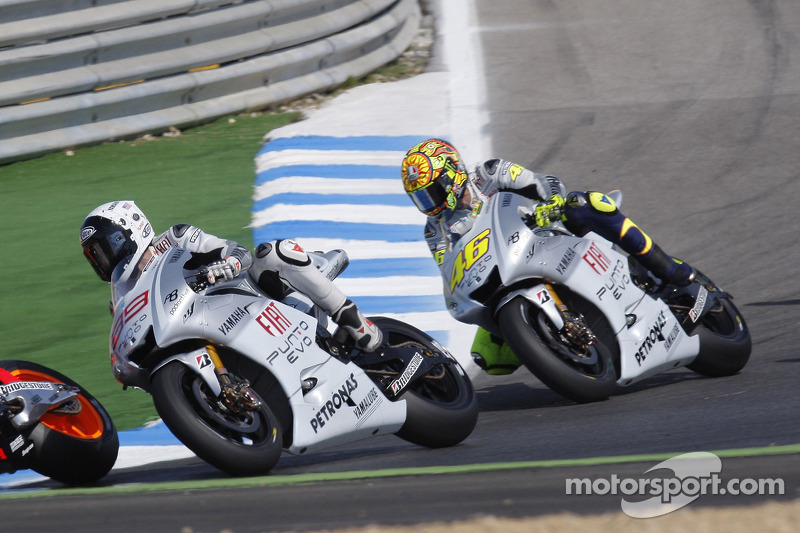 Fiat Yamaha Team - Jorge Lorenzo dan Valentino Rossi (Yamaha) - MotoGP Portugal 2009
