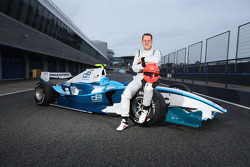 Michael Schumacher teste une GP2