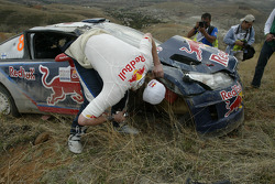Kimi Raikkonen et Kaj Lindstrom, Citroën C4 WRC, Citroën Junior Team accidentés
