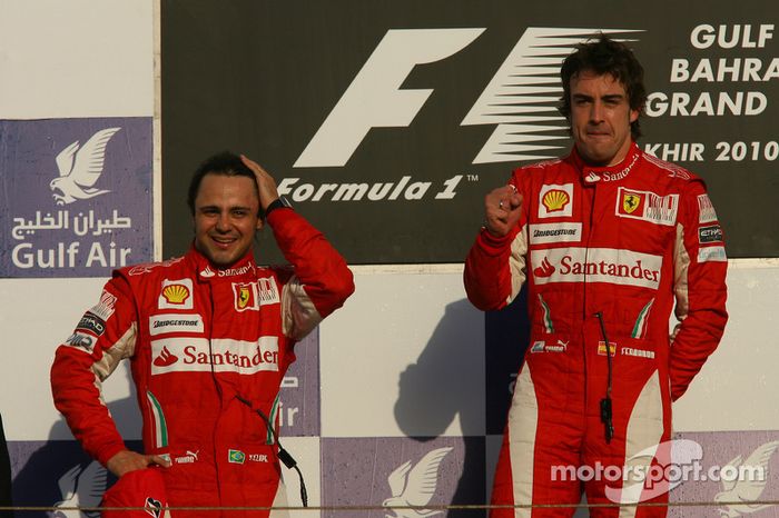 Podio: ganador de la carrera Fernando Alonso, Scuderia Ferrari, con segundo lugar Felipe Massa, Scuderia Ferrari