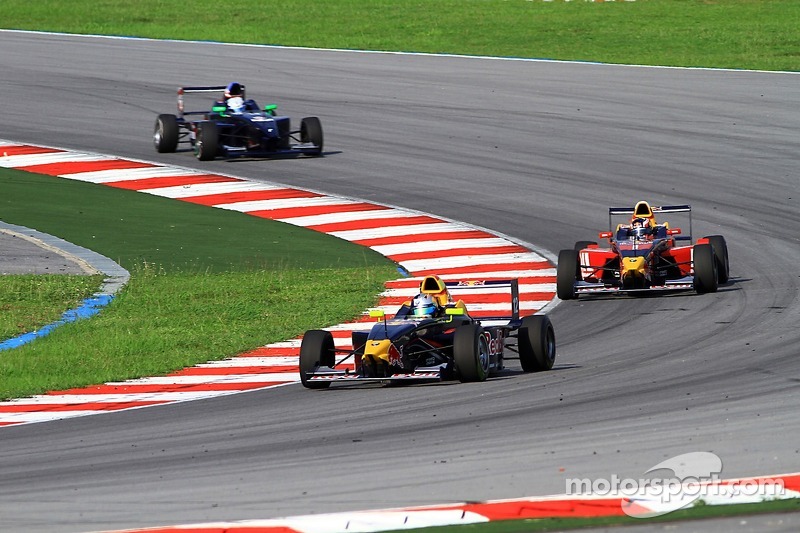 2010: Formule BMW, Eurointernational
