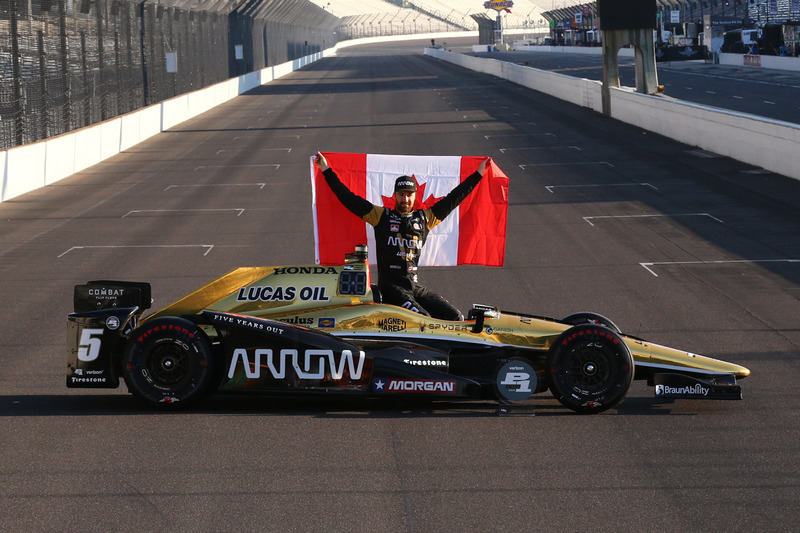 3. Gandor de la pole James Hinchcliffe, Schmidt Peterson Motorsports Honda